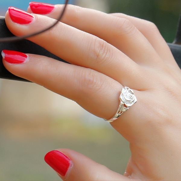 Engagement Ring Image 2