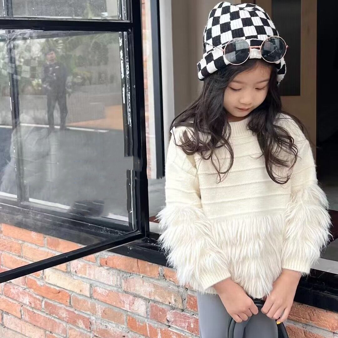 Girl's Sweater Top Thickened Pullover - Image 1