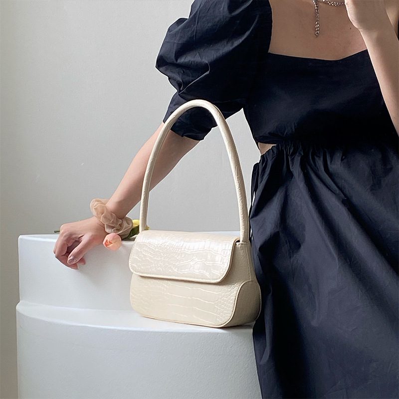 French Style Underarm Bag Image 1