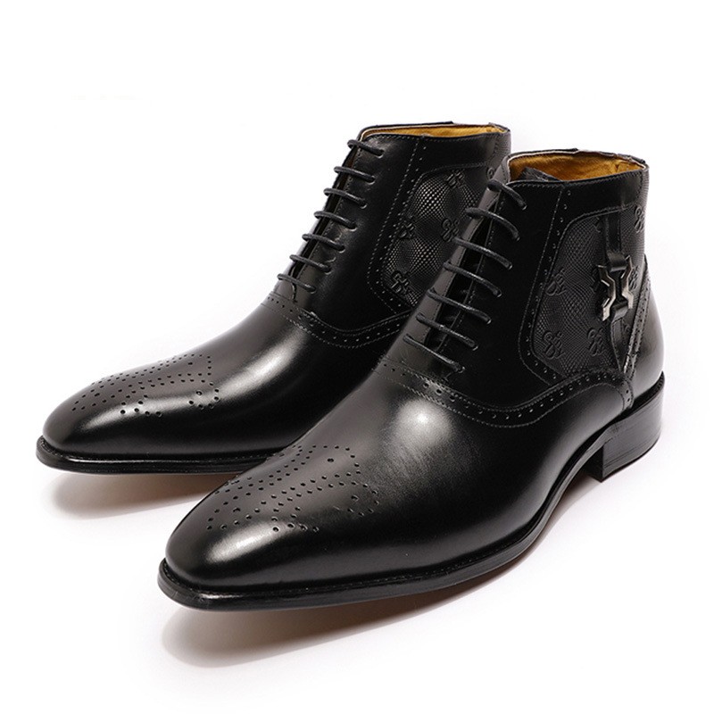 Men's Pointed Leather Boots Image 4