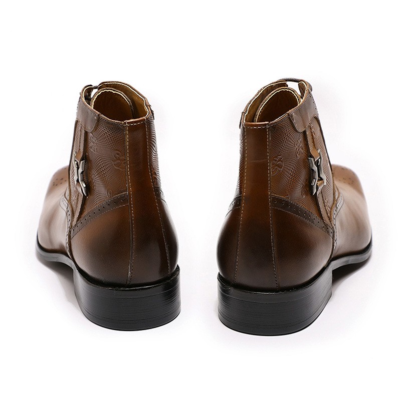 Men's Pointed Leather Boots Image 3