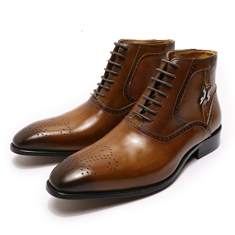 Men's Pointed Leather Boots Image 1