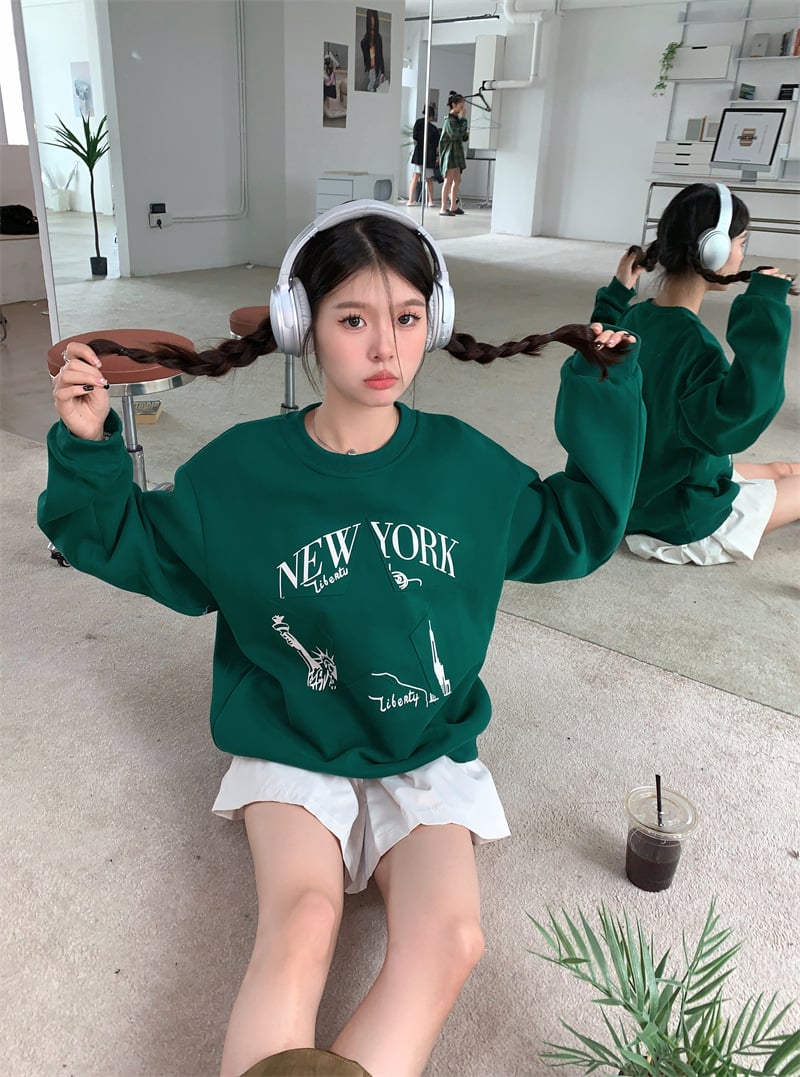 Stylish Autumn Sweater