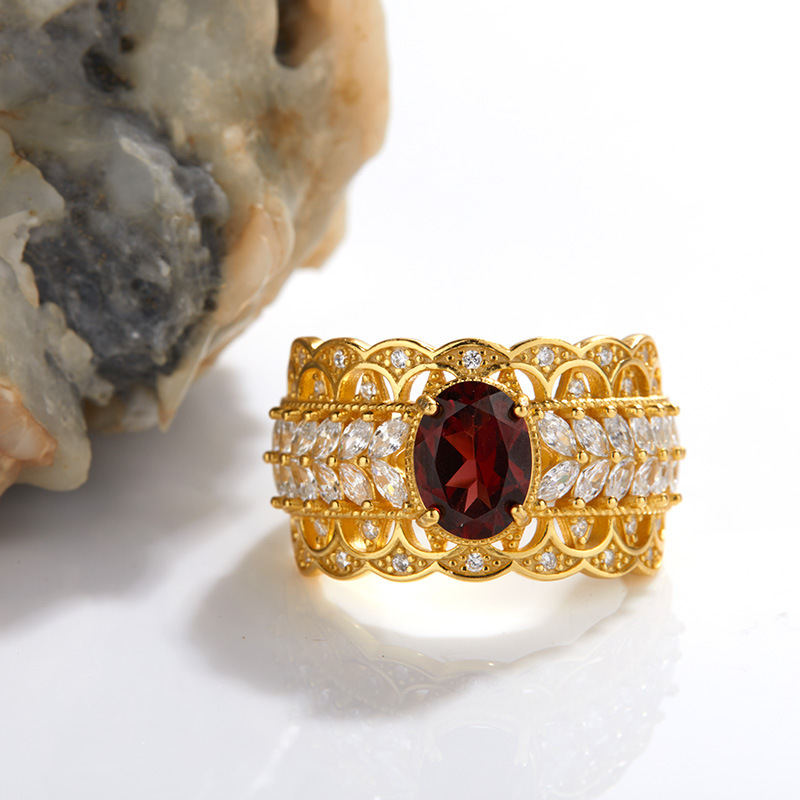 S925 Sterling Silver Inlaid Natural Pomegranate Vintage Lace Ring - Image 1