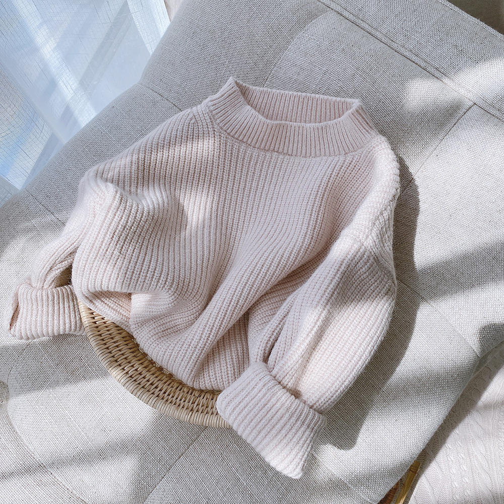Sweater in action 6