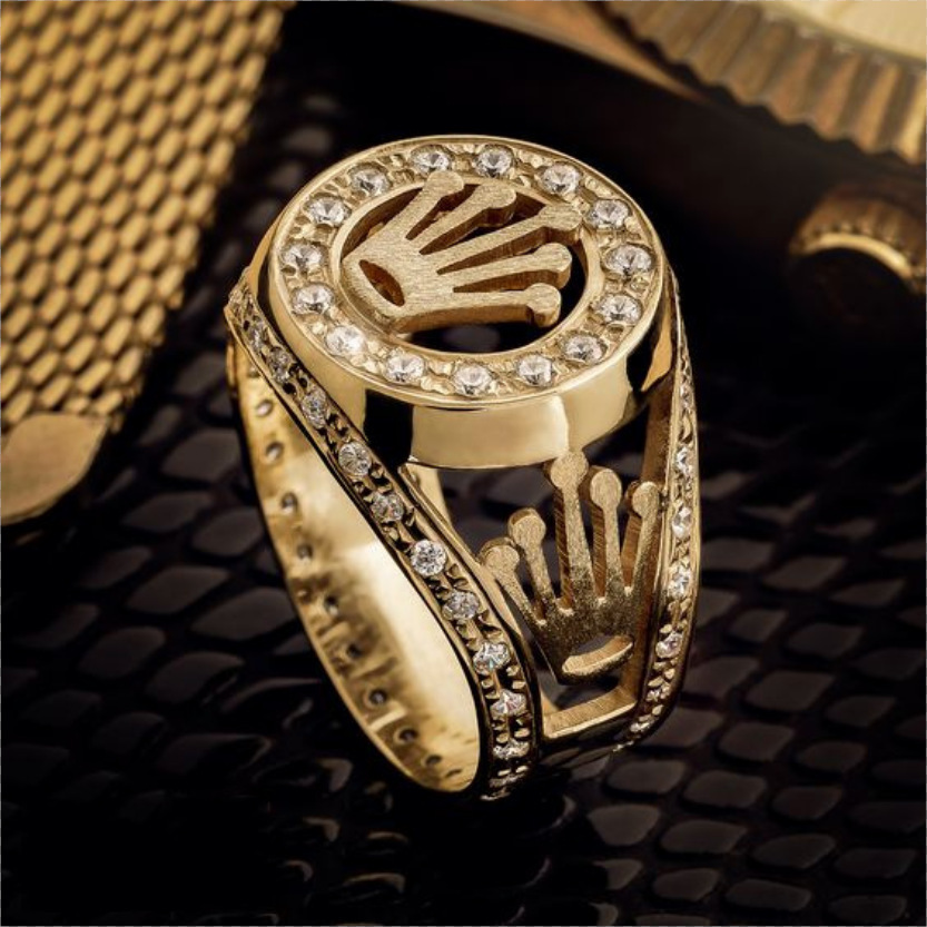 Crown Light Luxury Ring 2