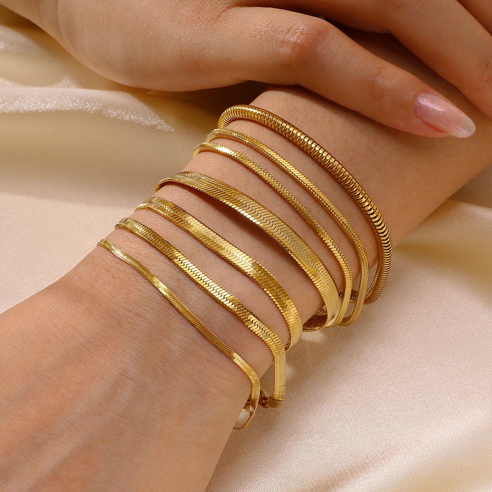 Stainless Steel Bracelet 18K Gold Women's Blade Chain