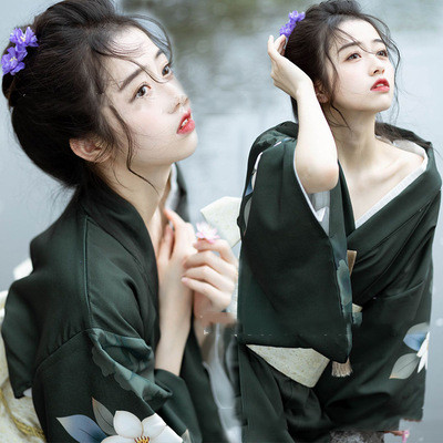 Women's Summer Formal Wear Image 1