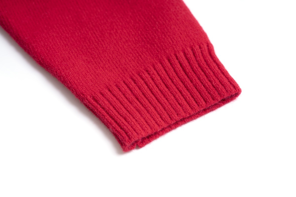 Sweater Image 10