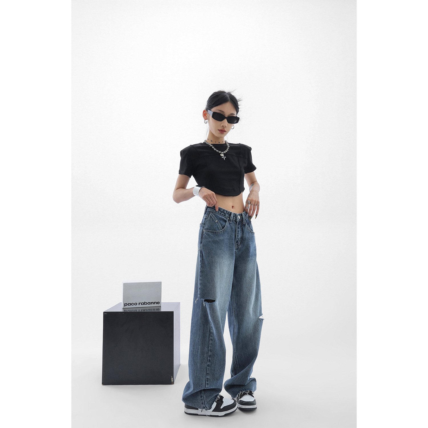Stylish blue color