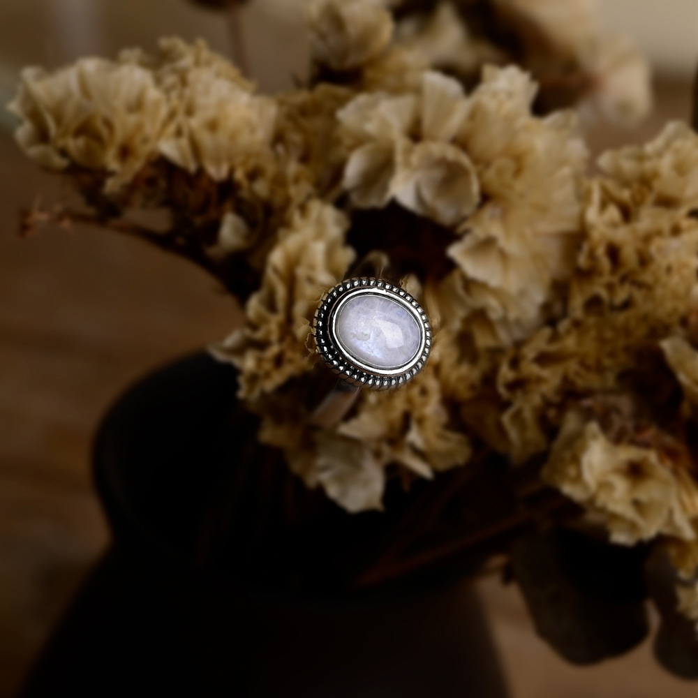Bohemian Oval Moon Stone Ring 4