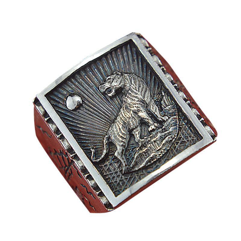 Men's Heart Tone Vintage Ring Image 5