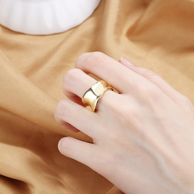 French Style Ring Image 5