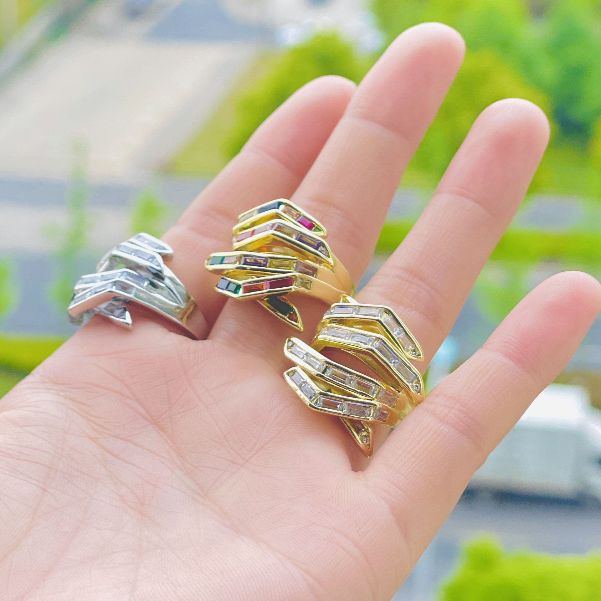 Zircon Ring 4
