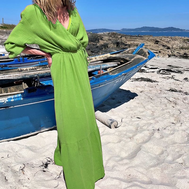 Women's V-neck Long Sleeve Loose Midi Dress - Image 3