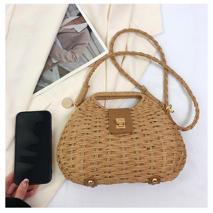 Stylish Woven Bag Design