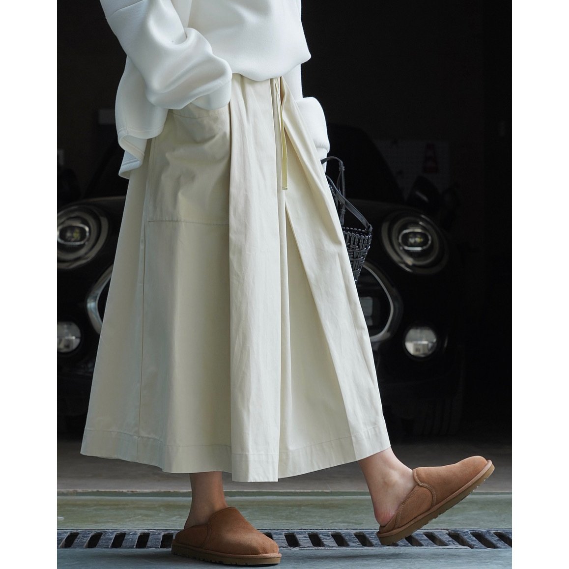 Ladies Skirt