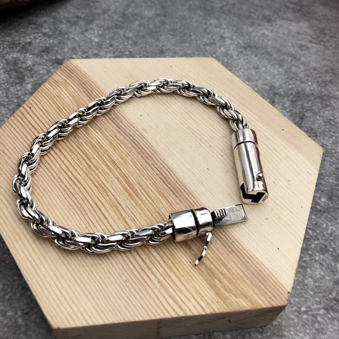 Bracelet Image 1