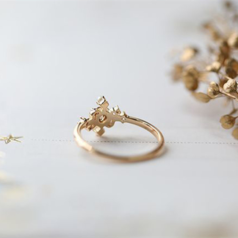 Women's Fashion Simple Gold-plated Ring Image 4
