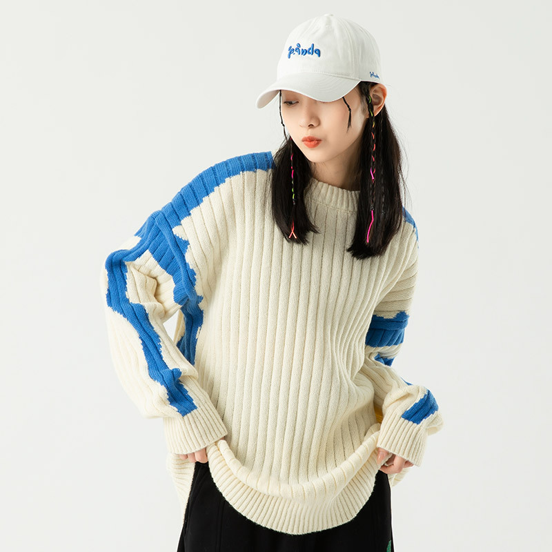 Sweater Image 6