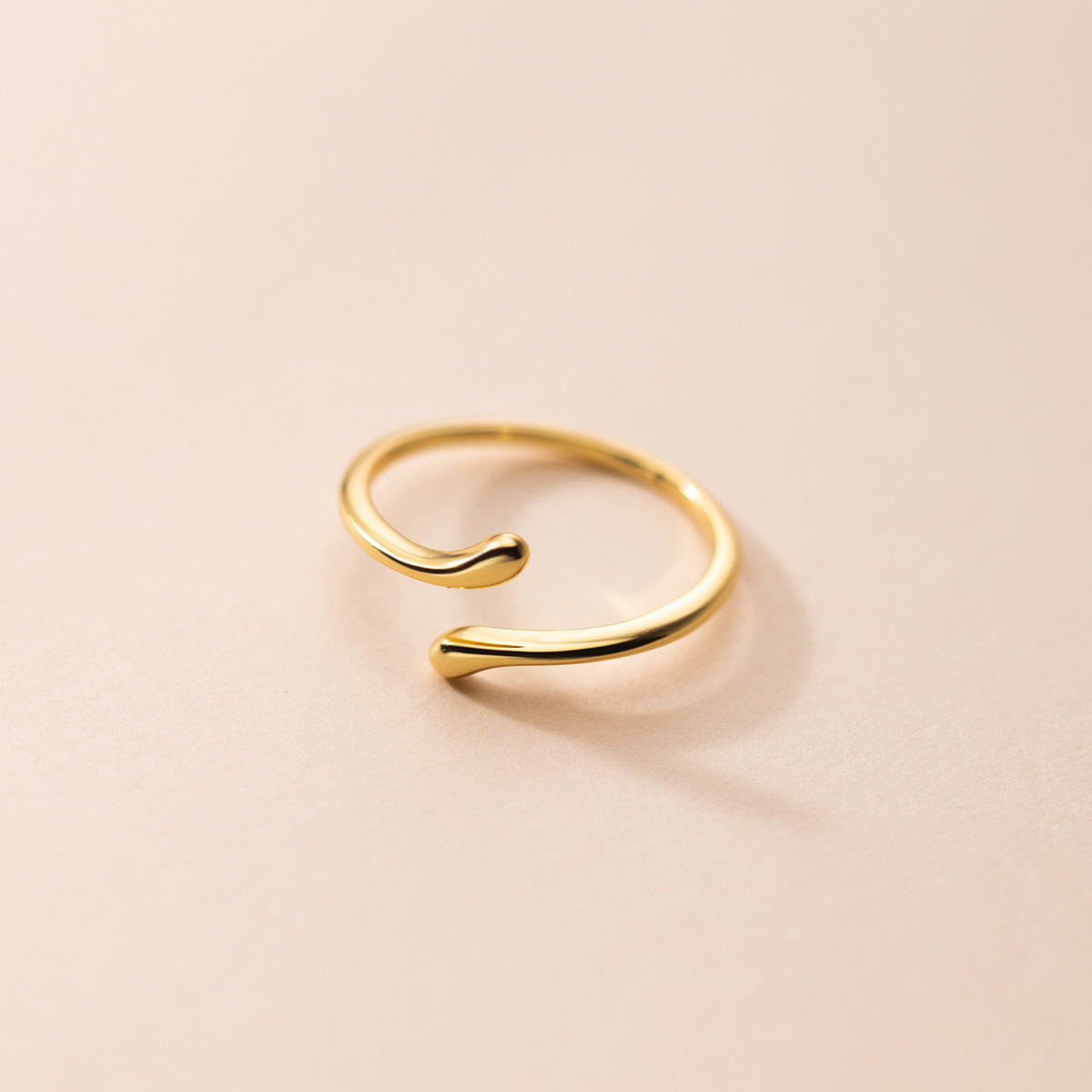 Women's S925 Silver Glossy Line Ring - Image 4