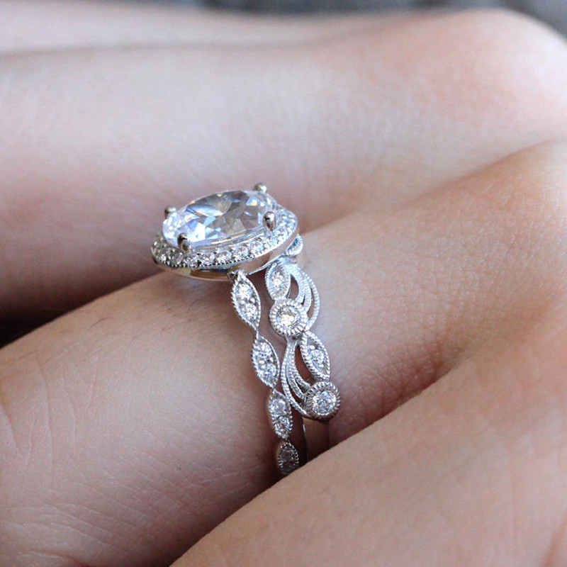 Diamond Egg-shaped Zircon Ring Set 6