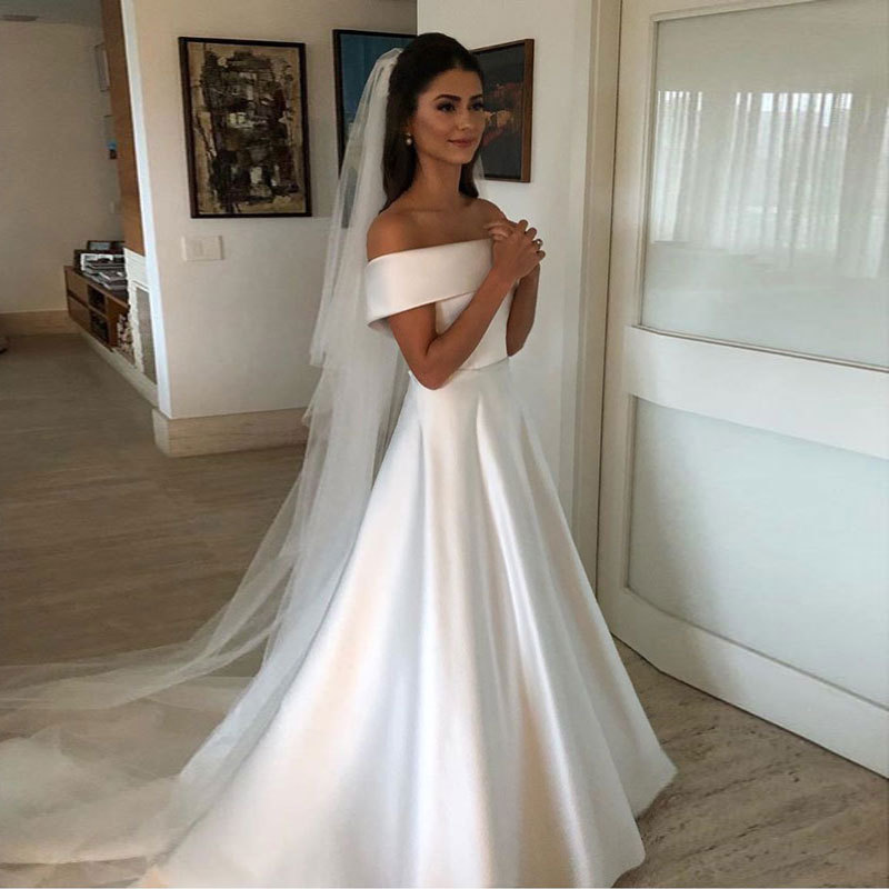 Wedding Dress Image 6