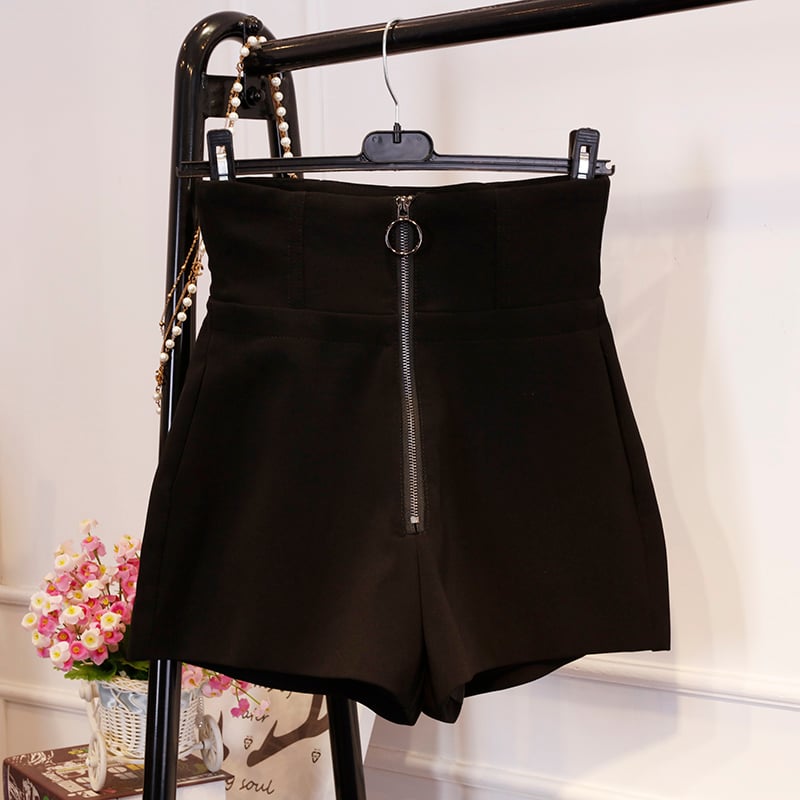 Wide Leg Shorts Image 3