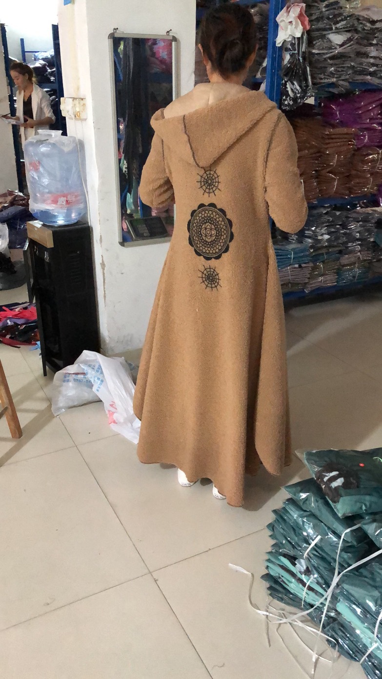 Women's Wool Coat Image 4