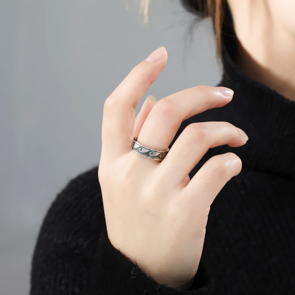 Women's Fashion Stainless Steel Ring 1