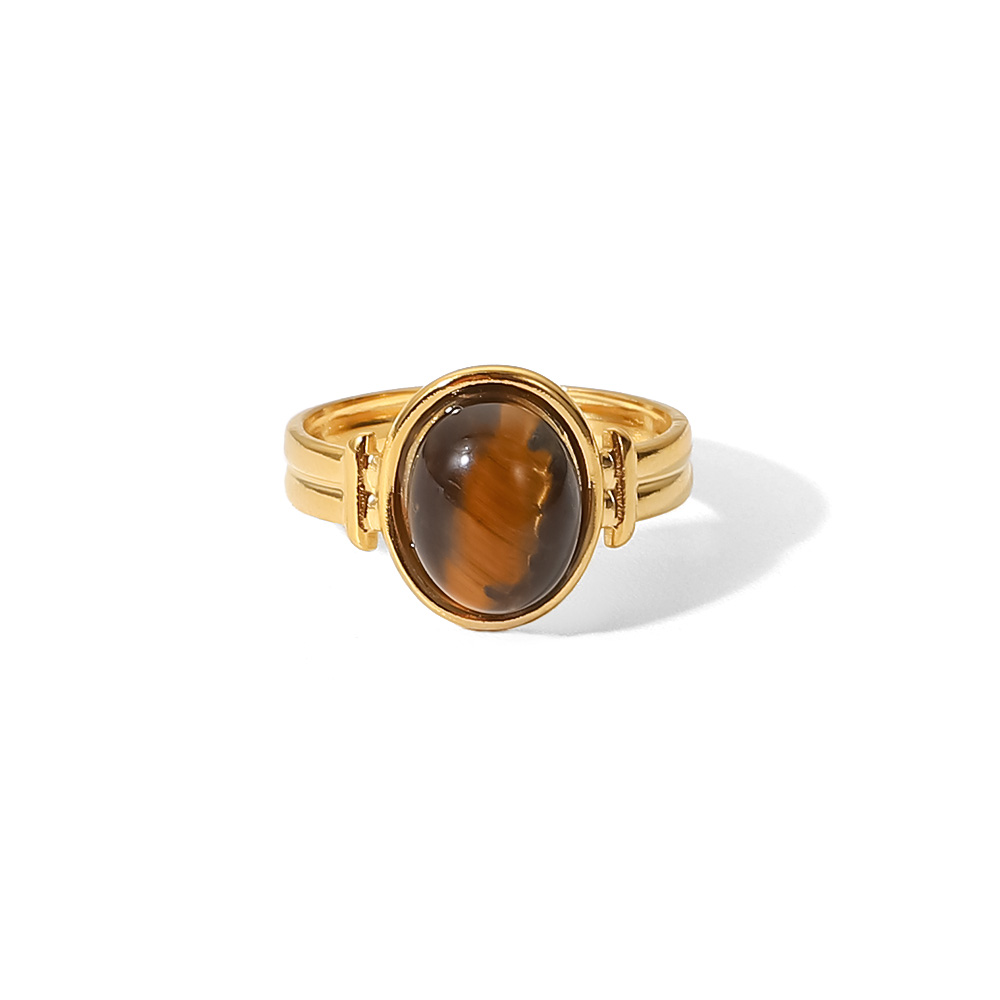 Ring Detail 5
