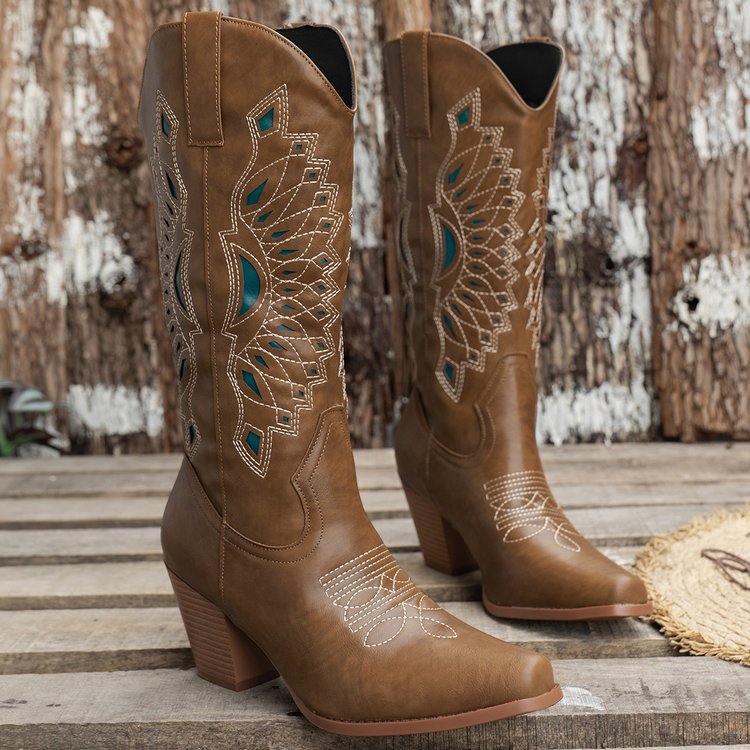 Boots Image 3