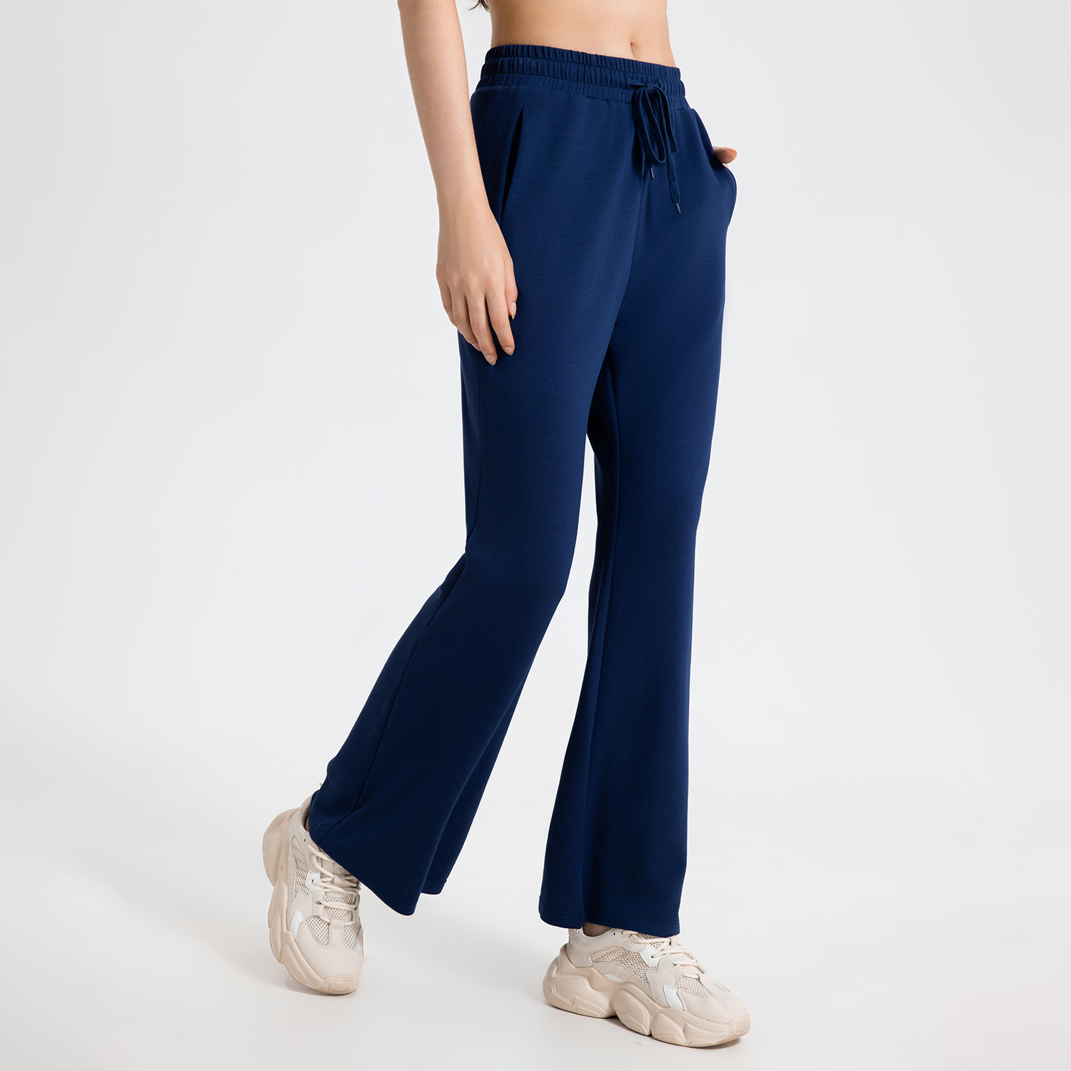 Women's Sports Pants Image 3