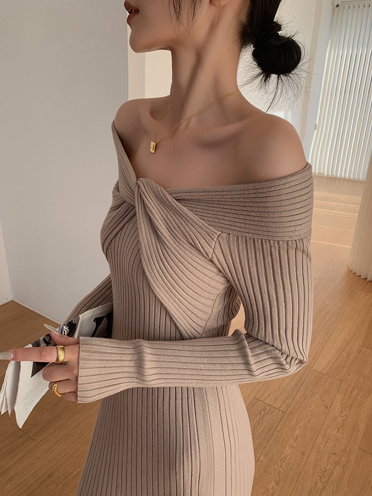 Elegant Dress Image 11
