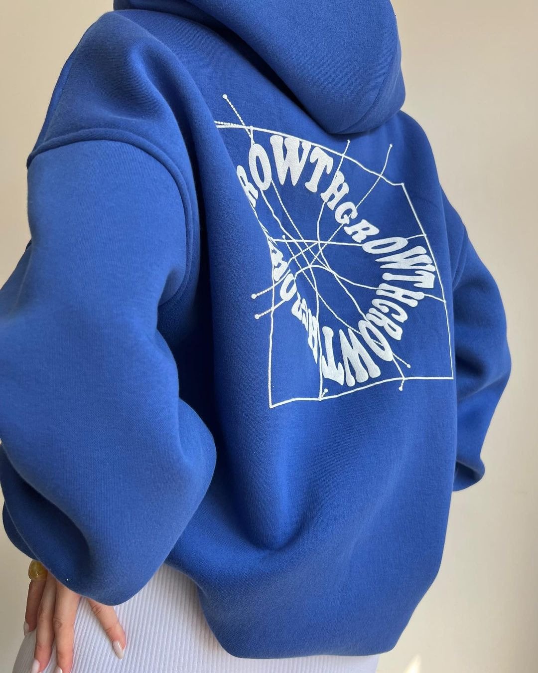 Women's Long Sleeved Hooded Sweater 5