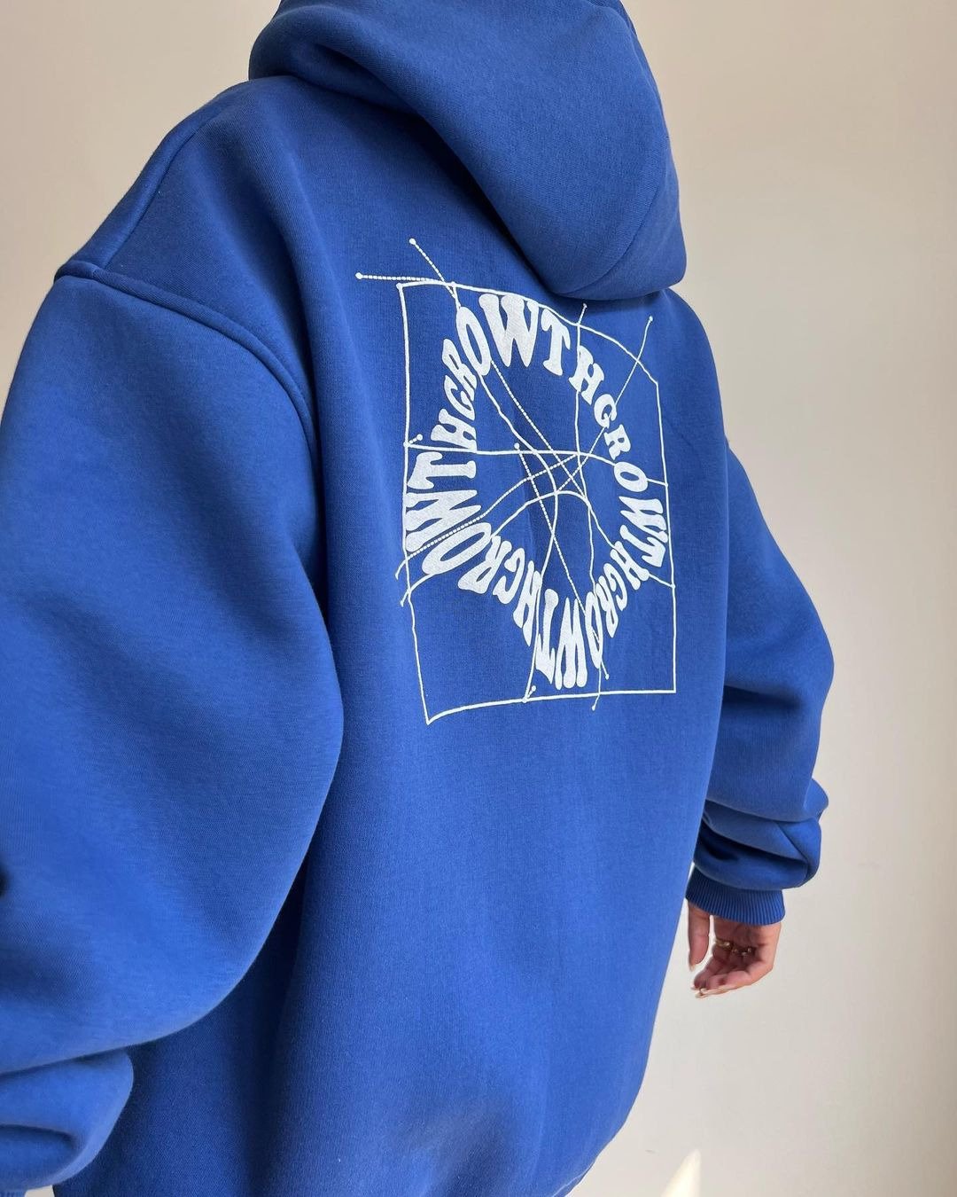 Women's Long Sleeved Hooded Sweater 8