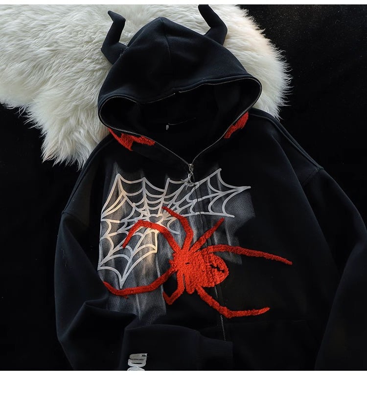 Spider Printed Hoodie - Image 8