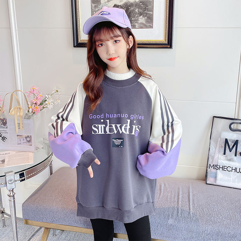 Girls Pullover Sweater close up
