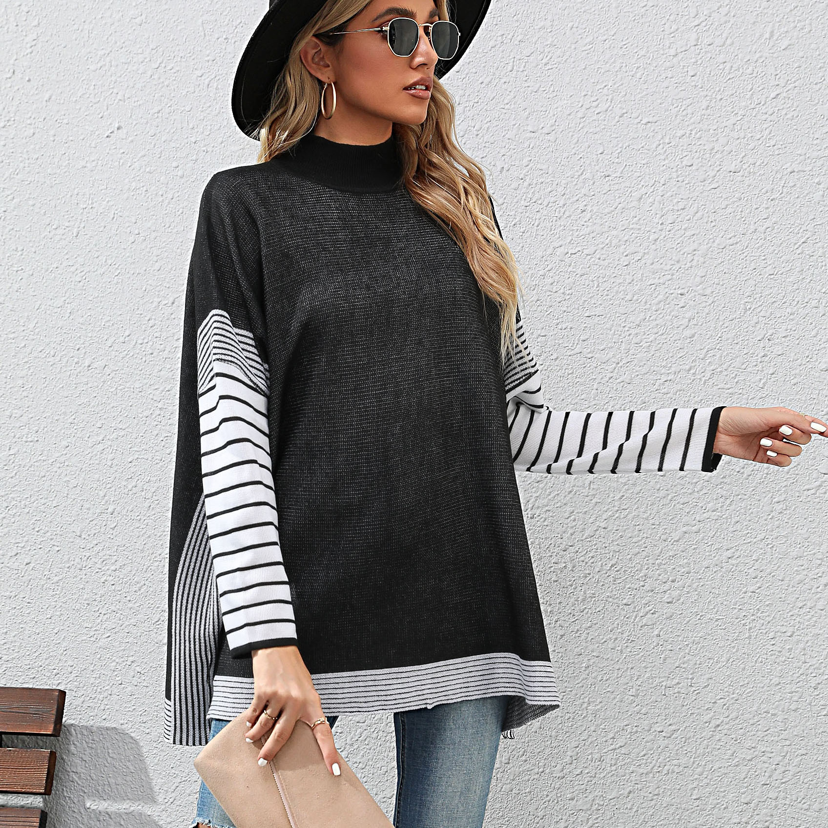 Sweater Image 3