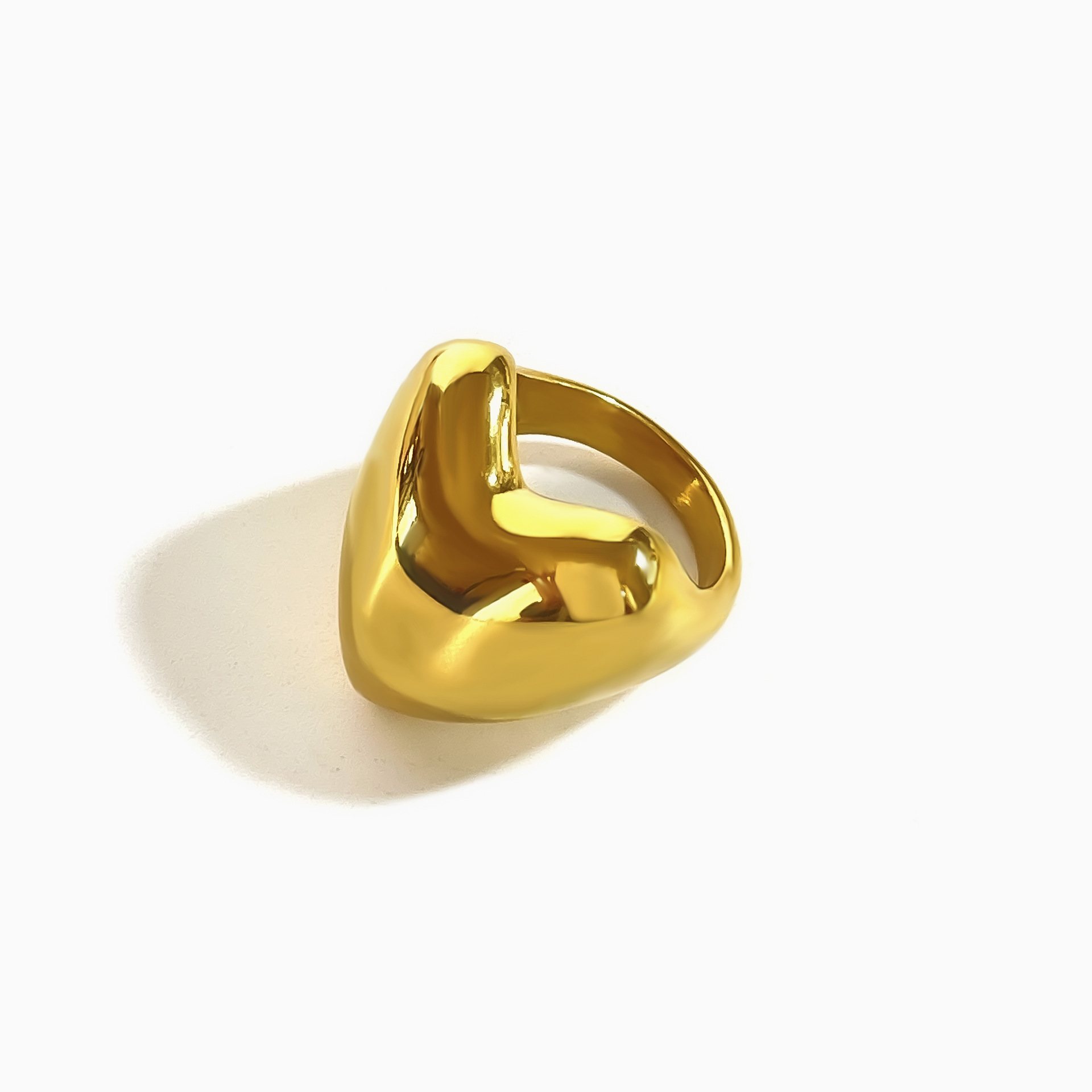 Fashion Titanium Steel Glossy Love Shape Ring Image 7