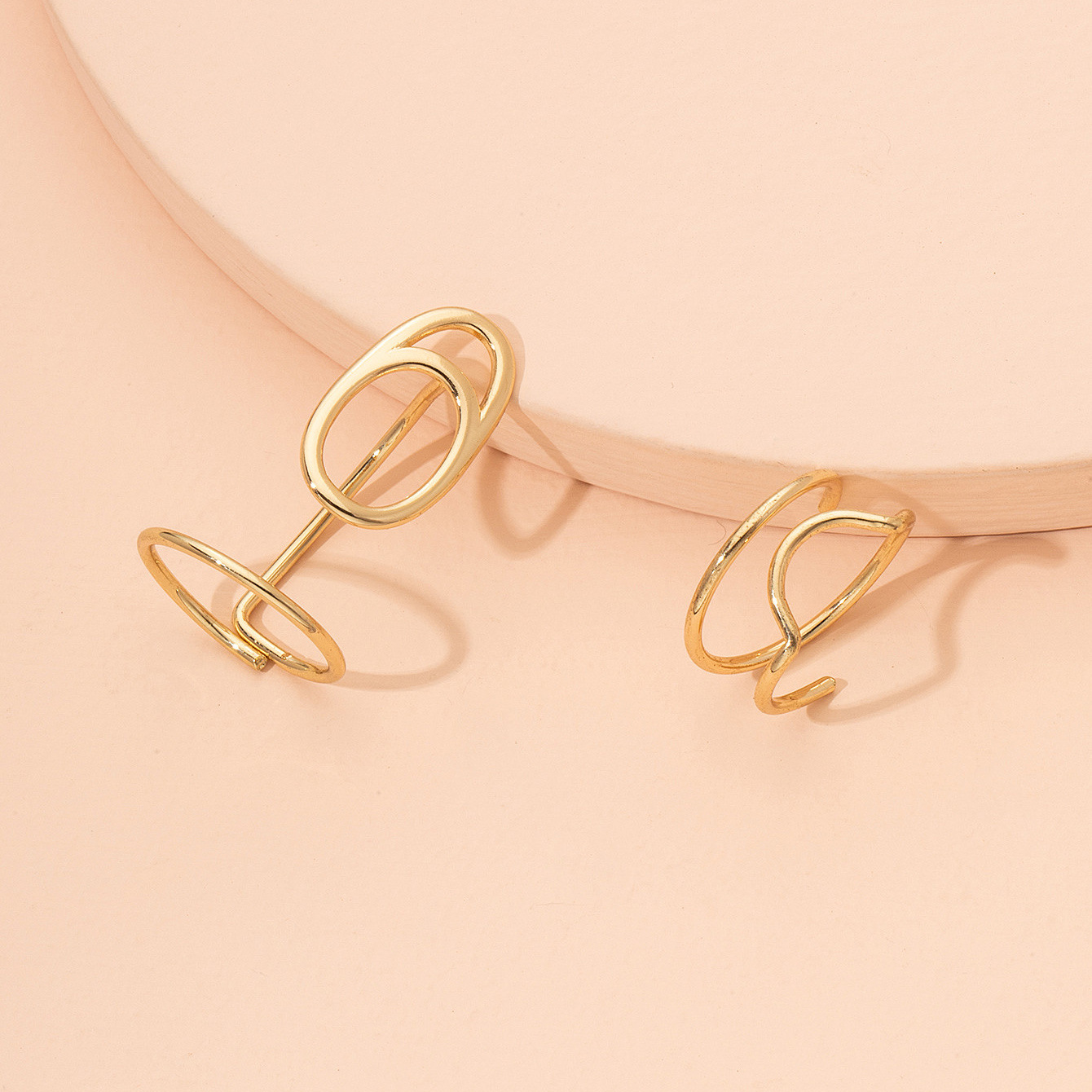 Finger Buckle With Copper Ring Set Image 2