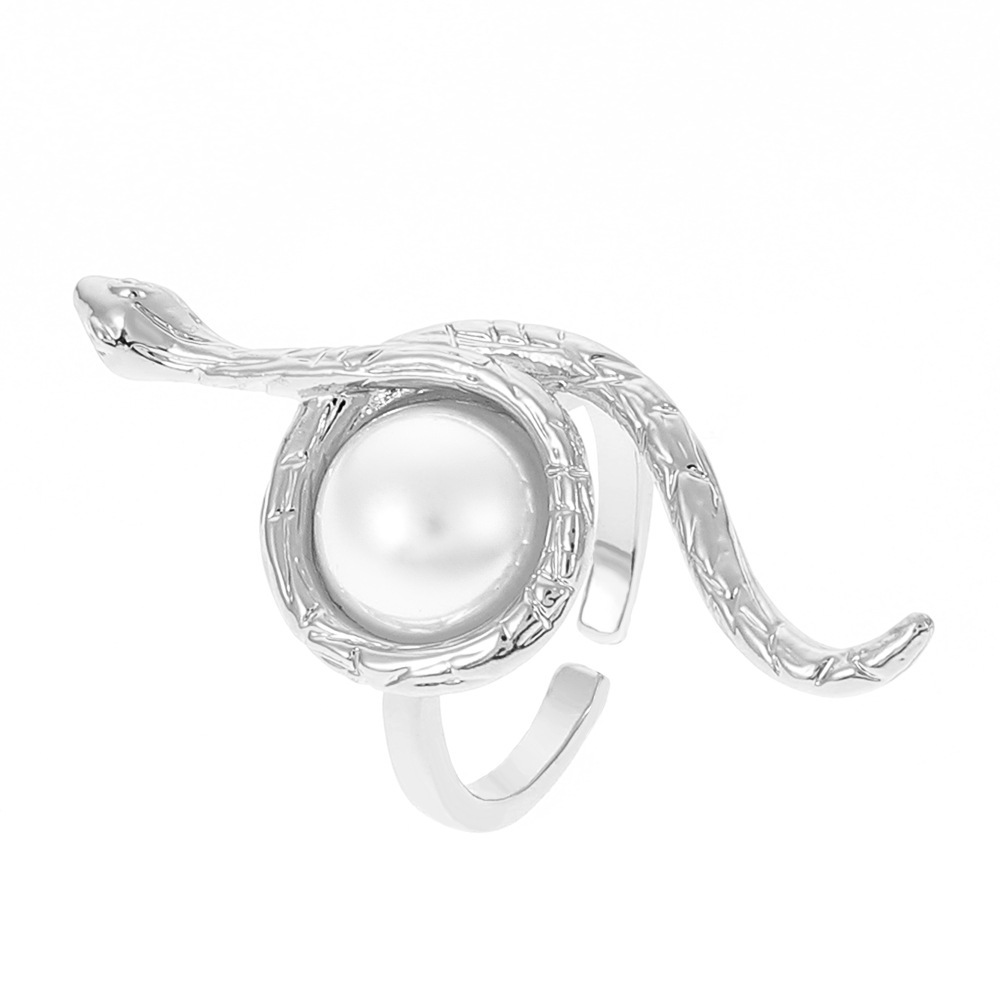 Anillo en color plata