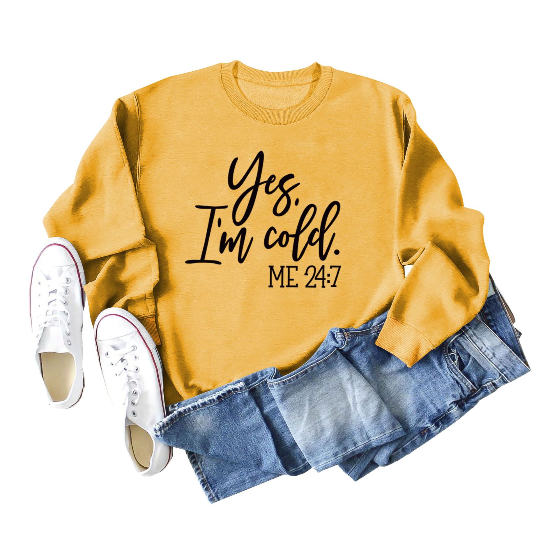 Casual outfit with sweatshirt