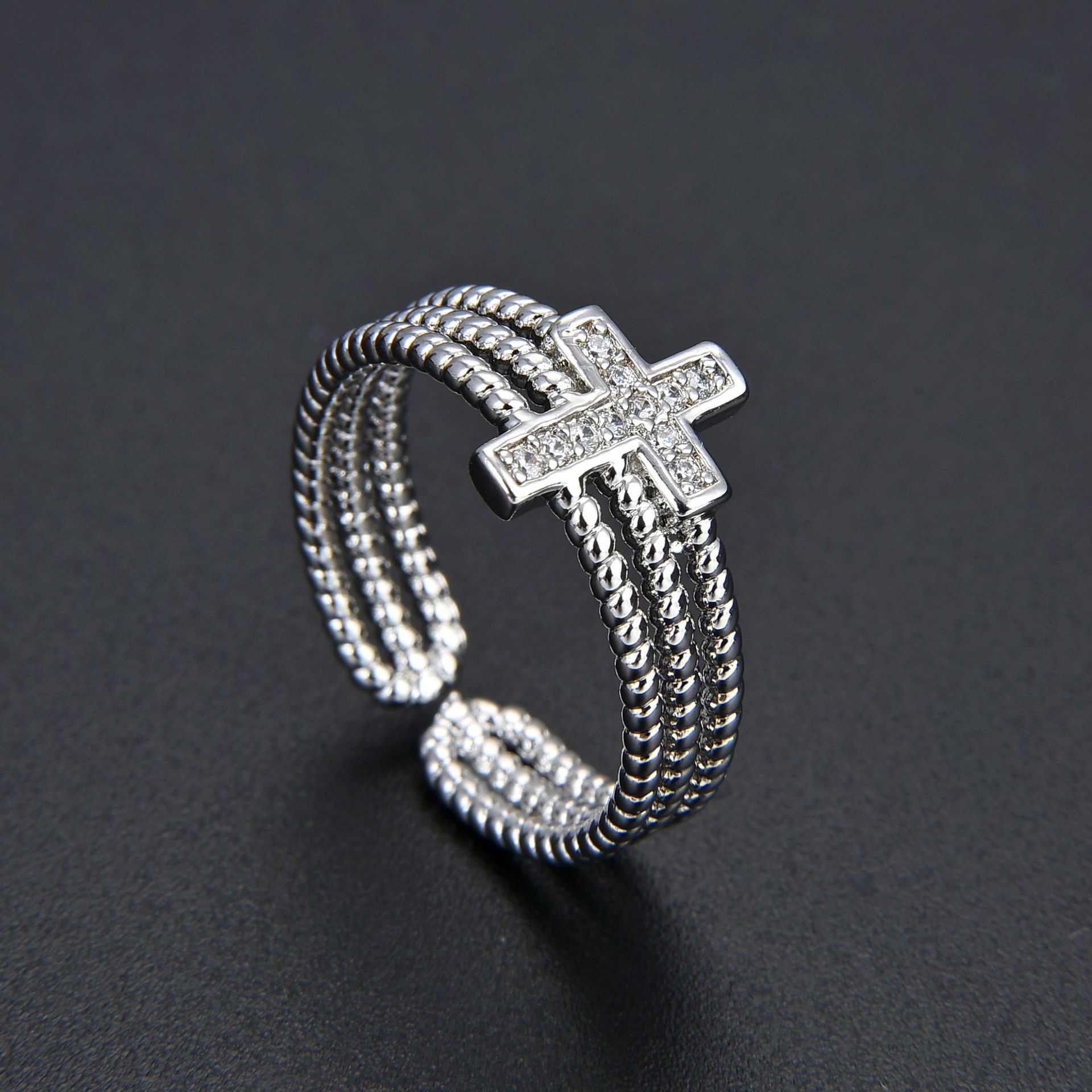 Elegant Multilayer Cross Ring