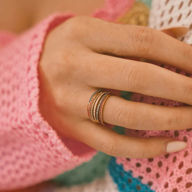 Colorful Rhinestone-encrusted Ring 2