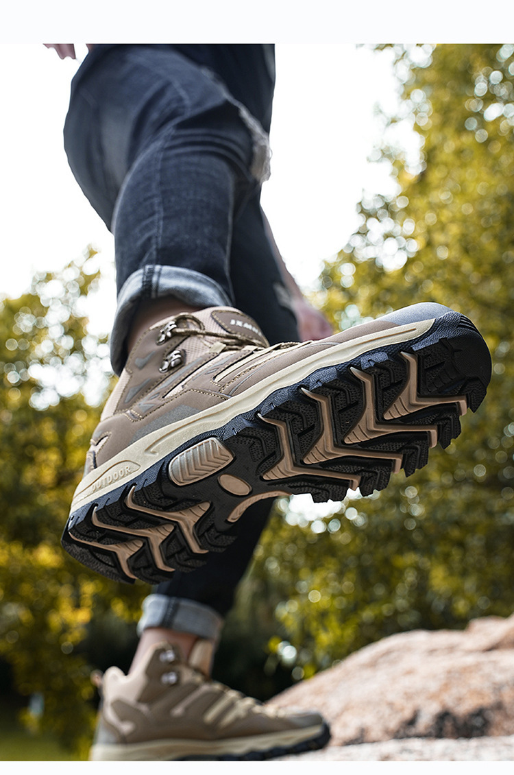 Hiking Shoes 15