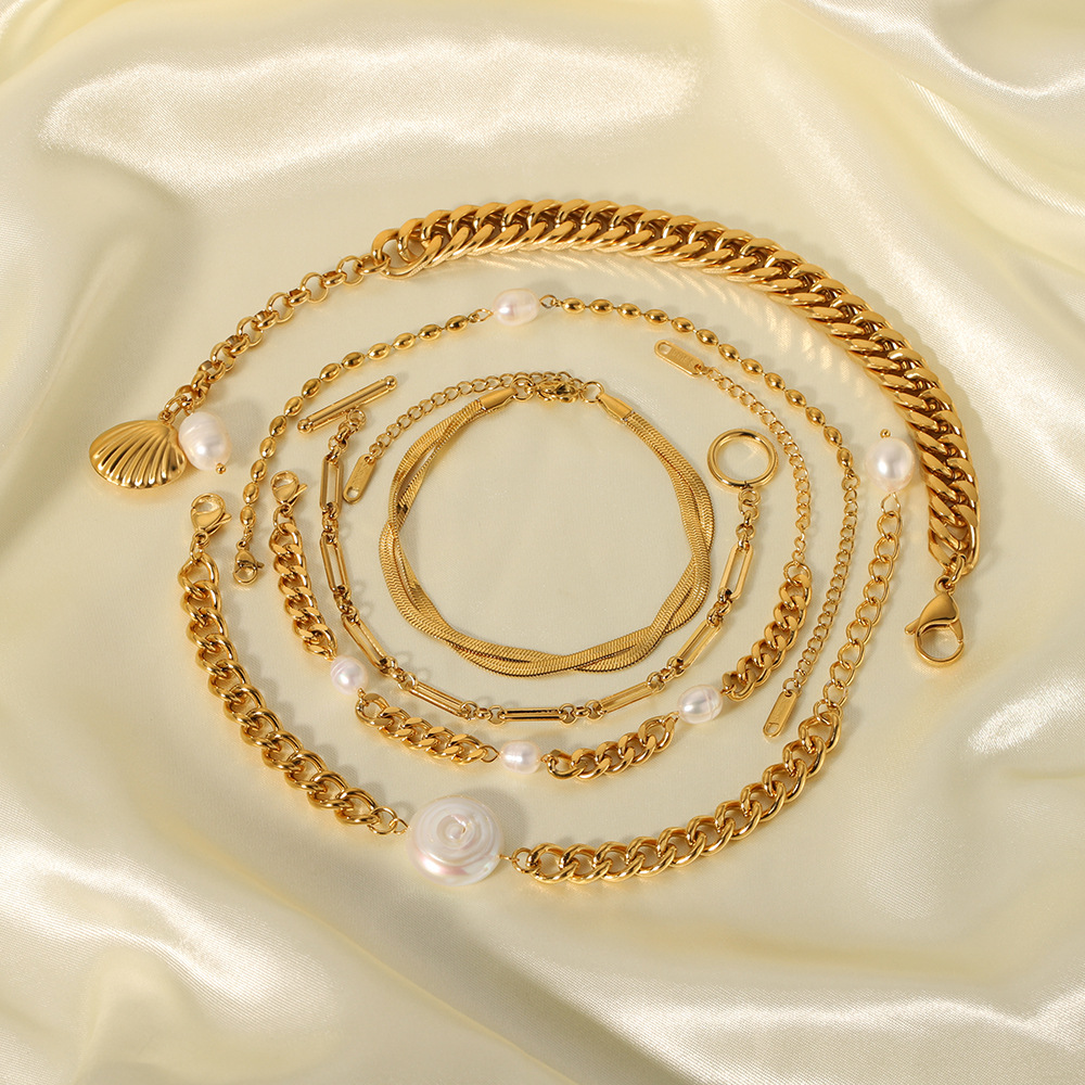 Beach Style Bracelet Image 3