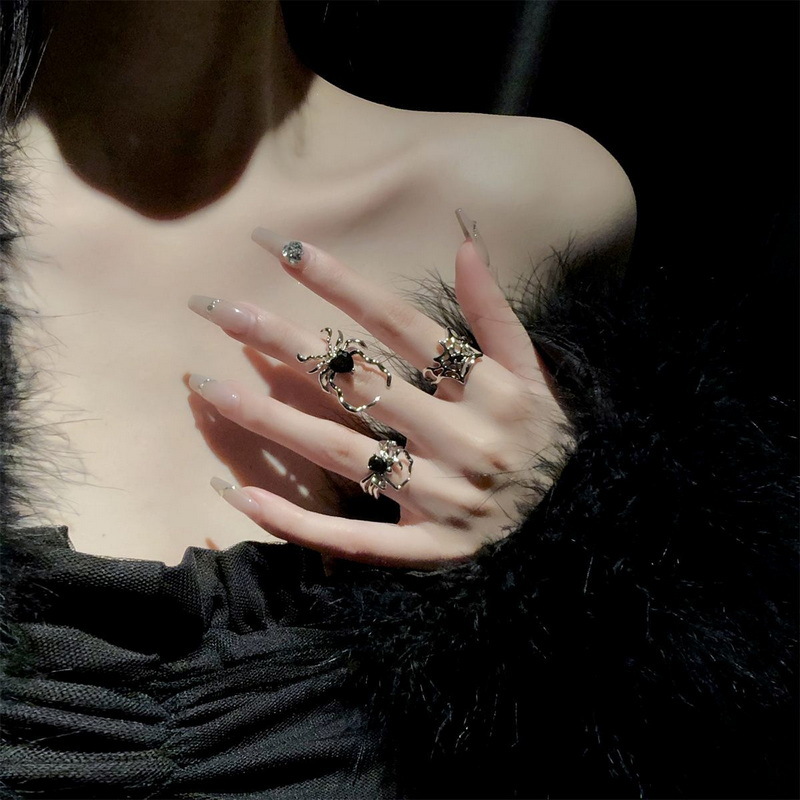Dark Gem Diamond Spider Web Ring Image 3