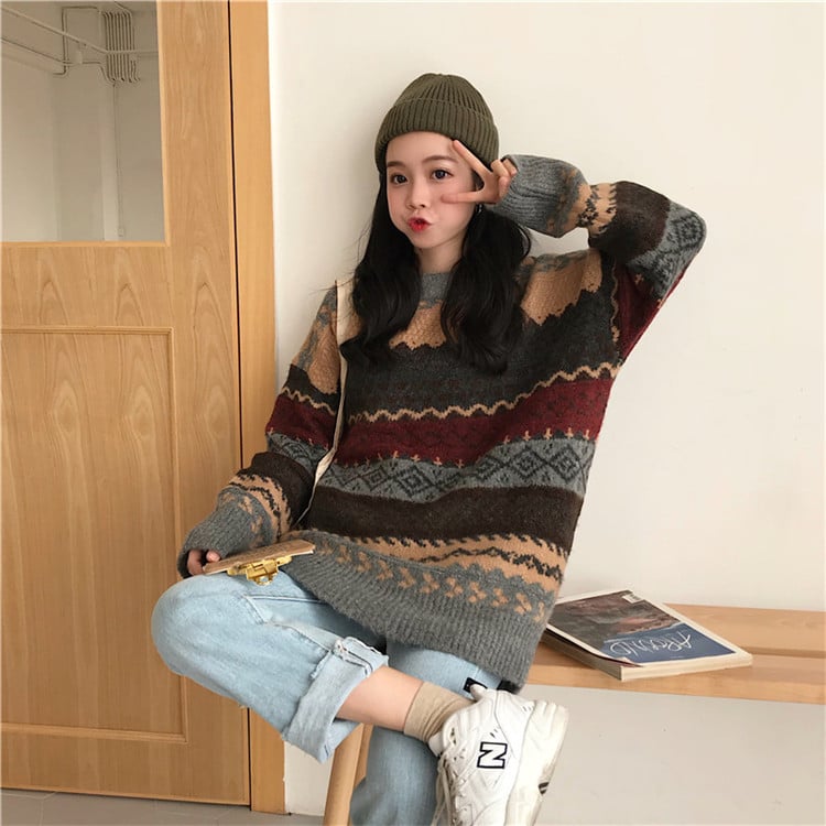Women's Loose Fashion Jacquard Diamond Sweater 14