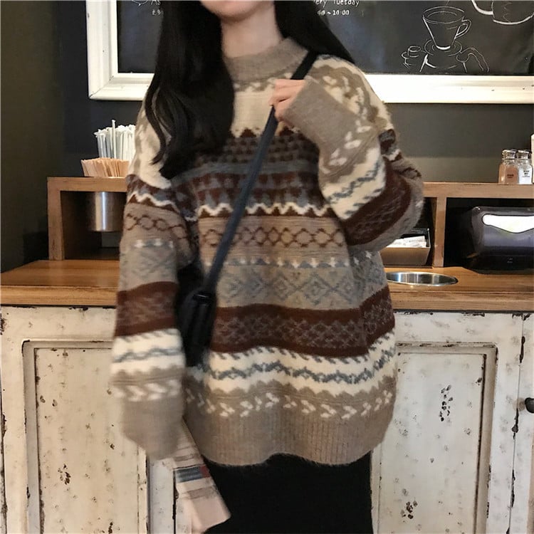Women's Loose Fashion Jacquard Diamond Sweater 5